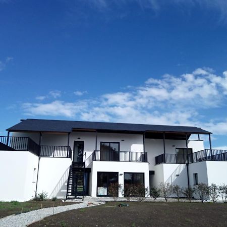 بيت شباب Anam Cara House Serantes  المظهر الخارجي الصورة