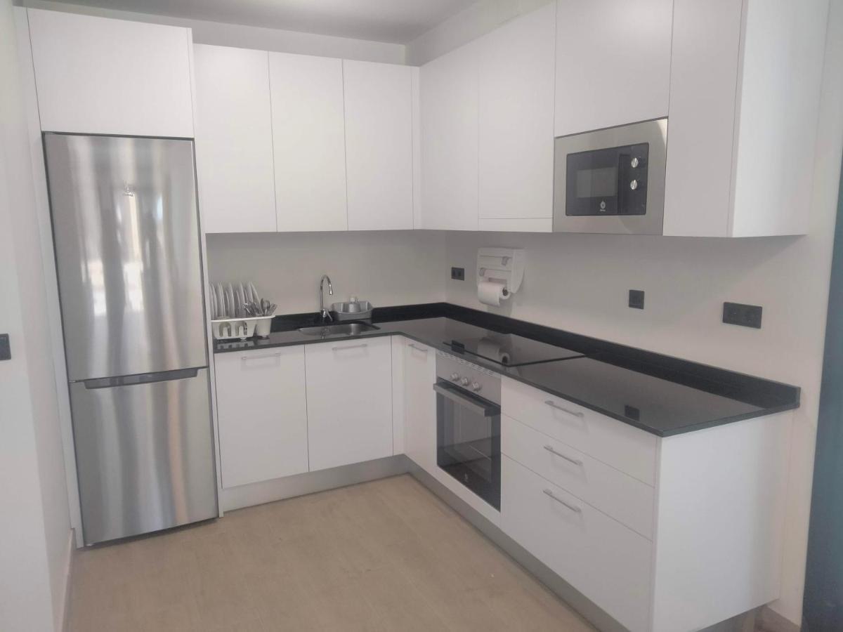 بيت شباب Anam Cara House Serantes  المظهر الخارجي الصورة